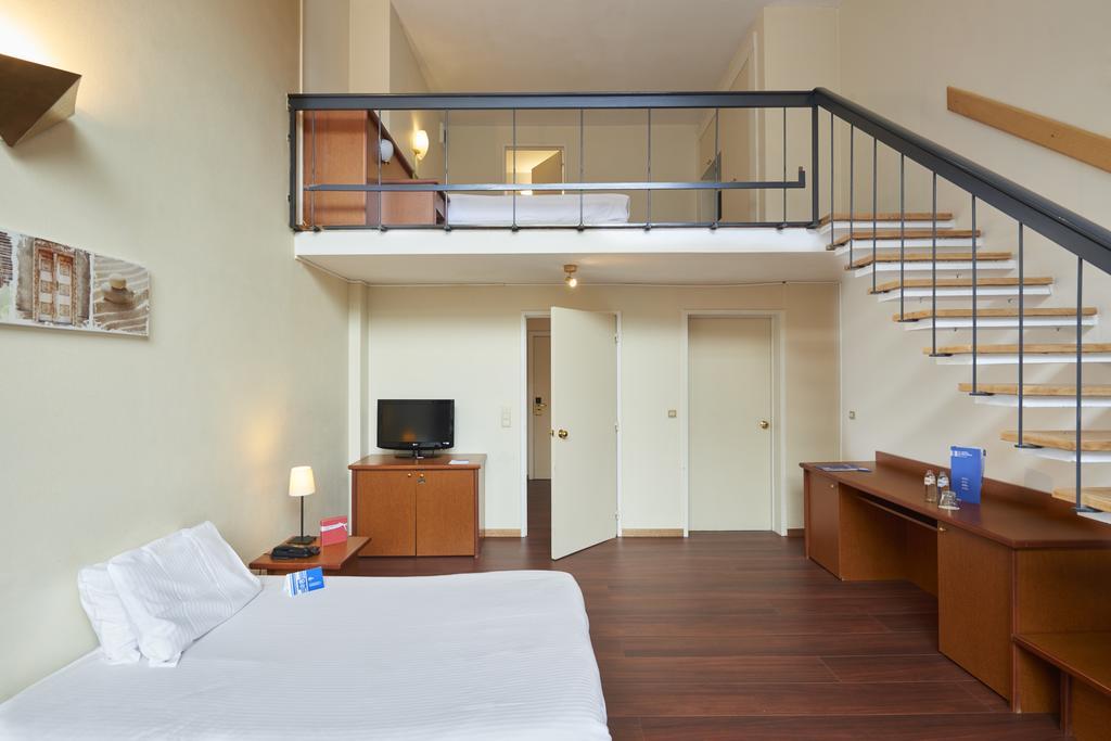 Hotel Brüksel Dış mekan fotoğraf