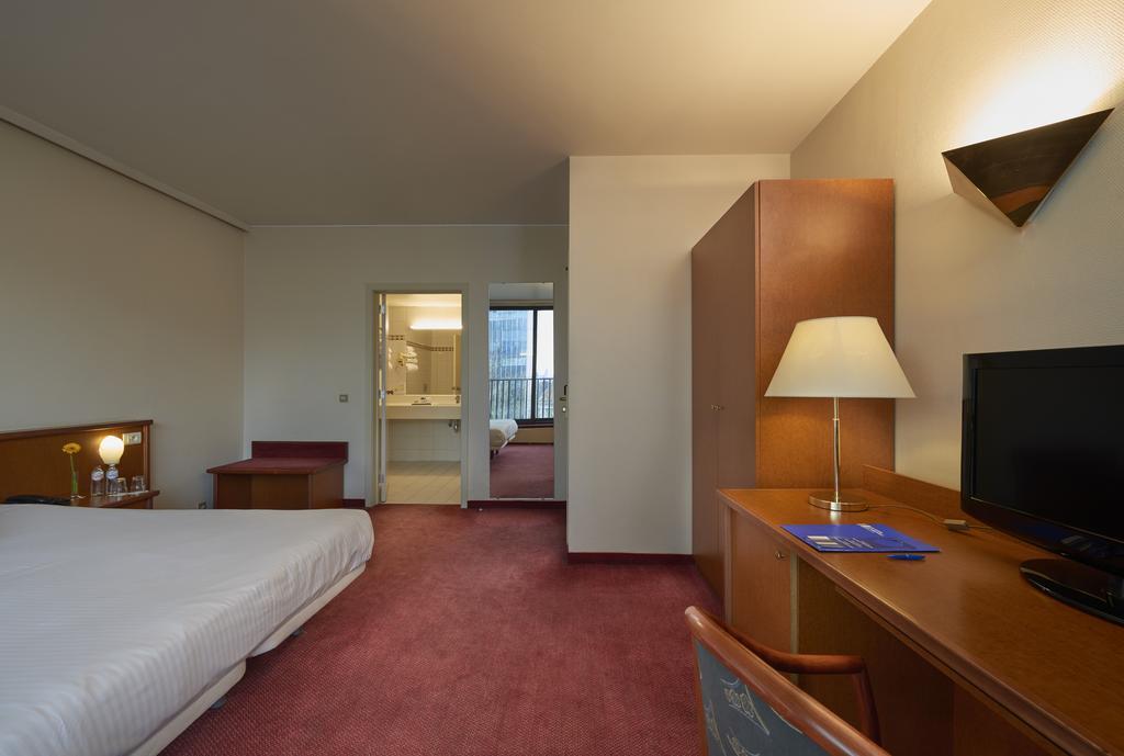 Hotel Brüksel Dış mekan fotoğraf