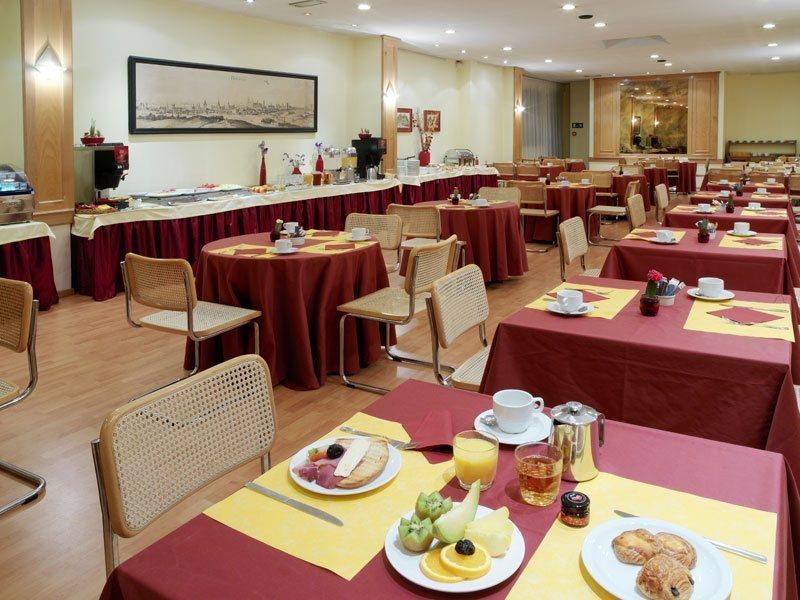 Hotel Brüksel Dış mekan fotoğraf
