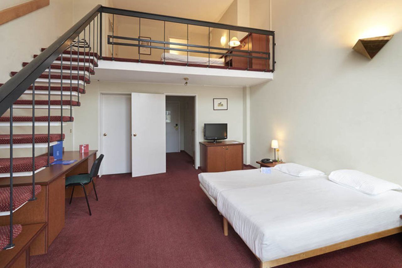 Hotel Brüksel Dış mekan fotoğraf